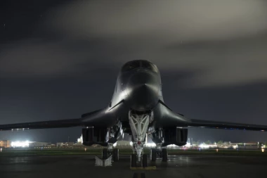 Britanija u strahu od ruske mornarice: Kupuju nove američke avione!