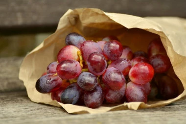 (RECEPT) Umesto vina napravite domaći SOK OD GROŽĐA