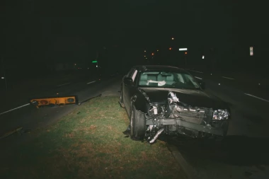 NOVI DETALJI JEZIVE NESREĆE U TESLIĆU: Vozač odranije poznat policiji, evo šta se desilo desetak dana pre tragedije!