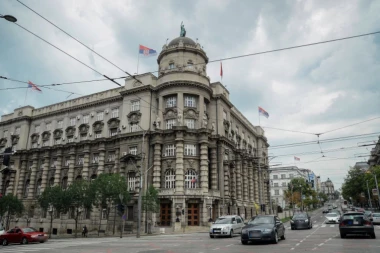 Vlada Srbije usvojila nove mere u borbi protiv kovida: Rešene sve dileme oko radnog vremena