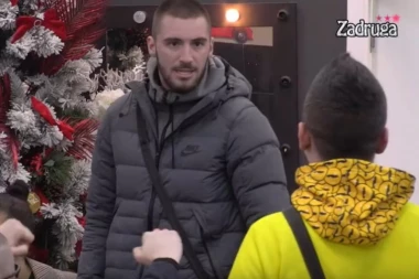 (VIDEO) Kad ga ja udarim, živeće sa posledicama: Mensur uputio užasne pretnje voditelju Zadruge!