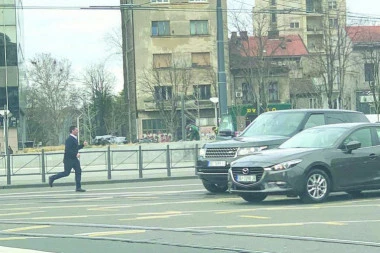 (FOTO) Vojkan Krstić napravio haos na Slaviji