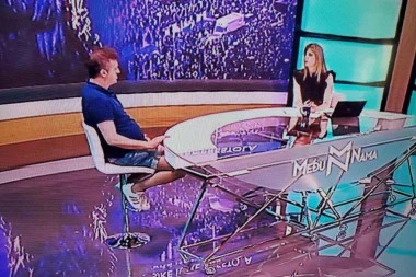 (FOTO) Prostak Sergej! Došao na televiziju kao na plažu da je pošao