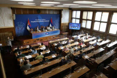 RIK DANAS DONEO ODLUKU: Stiglo rešenje o dodeli mandata narodnim poslanicima u novom sazivu Skupštine Srbije