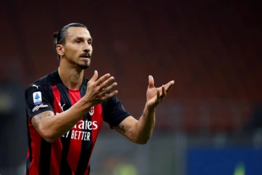 (VIDEO) IBRAHIMOVIĆ PONOVO U ŽIŽI SRPSKE JAVNOSTI: Zlatan na zidu drži "Kosovku devojku"