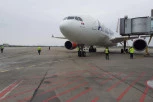 DOJAVA O BOMBI NA LETU BEOGRAD-MOSKVA: Avion se vraća na aerodrom Nikola Tesla