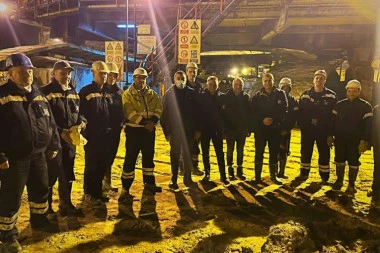 (FOTO) Milorad Grčić i predsednik sindikata Kolubare obišli kop polje B: Ostvaren rekord i pored borbe sa Kovid-19