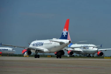 DRAMA NA VRHUNCU, I SRBI BEŽE IZ LIBANA! Naš avion prevozi danas 85 putnika i tri bebe