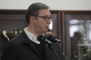 VUČIĆ ZAHVALAN ĐILASU I JEREMIĆU: Drago mi je što su se vakcinisali, iako su pričali da nemamo vakcine!