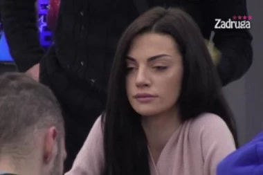 (VIDEO)  Tara Simov ne može da dođe sebi posle današnjeg HAOSA, Matora i Đedović opleli po njoj i Ša, UPOREDILI JE SA LUNOM!