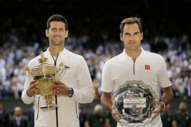 FEDERER SE DOTAKAO NOVAKOVOG ZLATA NA OI: Njegove reči će šokirate sve!