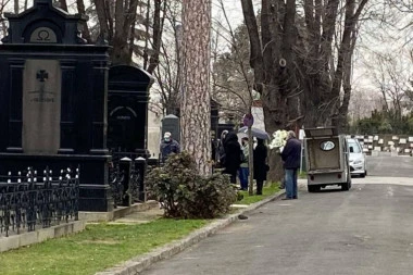 SRBI VIŠE UMIRU OD SRPKINJA! Četiri puta više udovica nego udovaca: Šta pokazuje ovaj podatak?