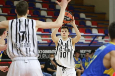 FURIOZNA SERIJA CRNO-BELIH: Partizan savladao Kluž, u večitom derbiju se sve odlučuje!