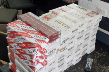 POLICIJA MU ODUZELA 1.000 PAKLICA CIGARETA! Podneta krivična prijava protiv Požarevljanina!