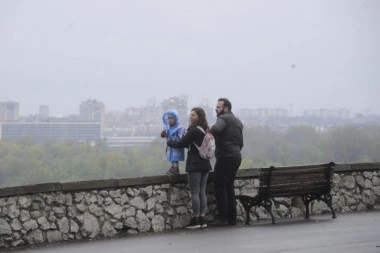 DANAS OBLAČNO, TEMPERATURA DO 21 STEPEN! Evo i kakvo nas vreme čeka za 1. maj!