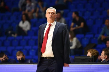 RADONJIĆ ČUPA KOSU SA GLAVE: Zvezda ostala bez NBA pojačanja!