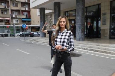 (FOTO) TARA POSLALA EMOTIVNU PORUKU: Njemu je danas bitan dan, a Simova mu je posvetila OVE REČI!