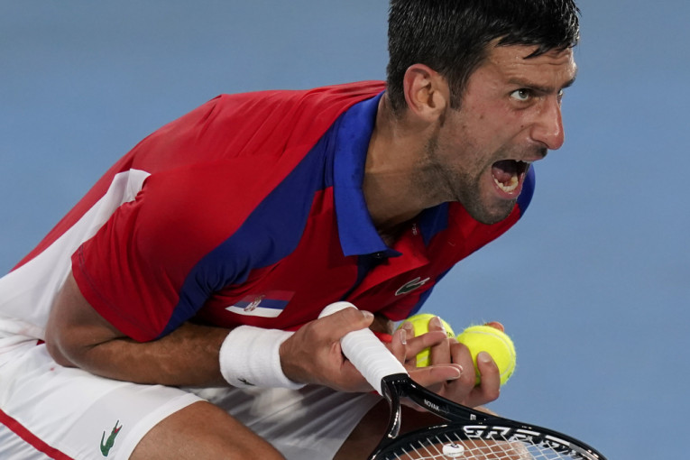 NEMAJU TRUNKE SRAMA I MORALA: Novak na meti BRUTALNIH i PODMUKLIH napada hrvatskih i australijskih medija! (FOTO)