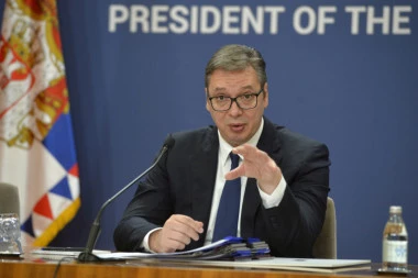 SRBIJA SE NE STIDI SVOJIH ŽRTAVA: Predsednik Vučić objavio snimak o izgradnji svesrpskog svetilišta na najtužnijem mestu (VIDEO)