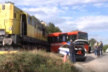 NEZAPAMĆENA TRAGEDIJA NA SRPSKIM PRUGAMA: Nakon sudara autobusa i voza pre pet godina poginulo osmoro ljudi!