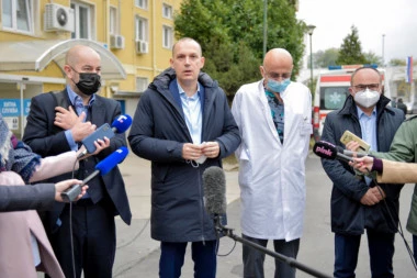 PITANJE TRENUTKA KADA ĆE SE UVESTI KOVID PROPUSNICE! Lončar: U velikom broju zemalja to funkcioniše!