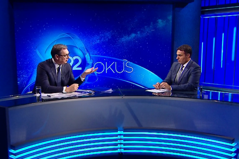 NE MOGU DA VERUJEM DA JE ONA OVO REKLA: Vučića šokirao tvit Sene Todorović! (FOTO)