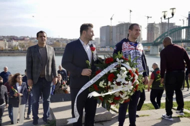 Kremlev i Borovčanin položili venac žrtvama u Drugom svetskom ratu