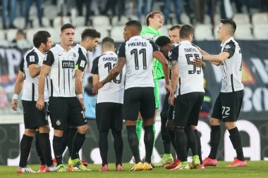 PARTIZAN DESETKOVAN NA MEČ LOPTU! Povrede OSAKATILE crno-bele pred NAJVAŽNIJI MEČ