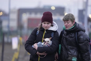 AMERI ĆE BEŽATI U SRBIJU: Šokantno predviđanje ruskih svetih otaca