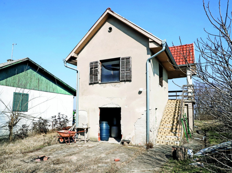 Fotografije kuće u Surduku