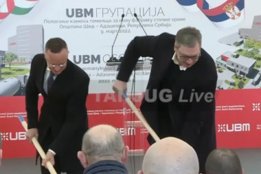 (VIDEO) VUČIĆ U ADAŠEVCIMA: Položio kamen-temeljac za fabriku stočne hrane