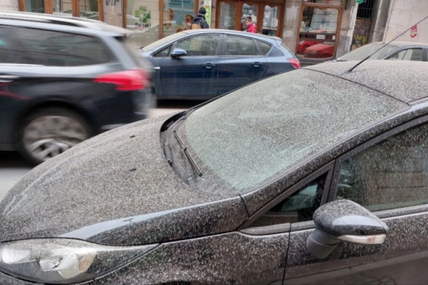 PESAK IZ SAHARE PARALISAO BEOGRAD! Pazite pri pranju automobila, ovo je jedini način da bezbedno očistite kola!