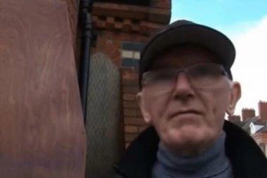 ŽIVOG GA SAHRANILI! Nakon što je USTAO iz kovčega poslao važnu PORUKU! (VIDEO)