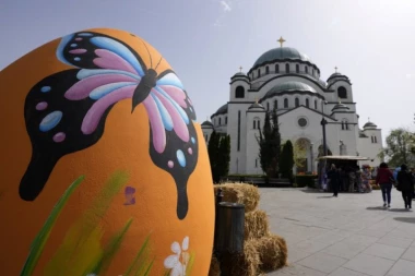 SUTRA JE USKRŠNJI PONEDELJAK, A OVO SU OBIČAJI ZA POČETAK SVETE NEDELJE: Devojke, ako vam MOMAK uradi ovo, ZAPROSIĆE VAS ubrzo!