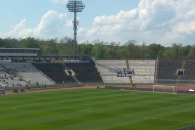 KATASTROFALNA SITUACIJA U PARTIZANU! Grobarima će se zavrteti u glavi od ovih brojki!