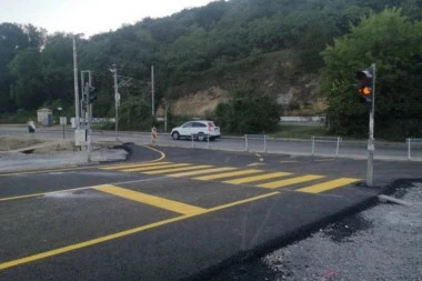 SAOBRAĆAJ U BULEVARU PATRIJARHA PAVLA USKORO KREĆE: Poznato kada će automobili početi da prolaze ovom ulicom i šta će biti sa tramvajima