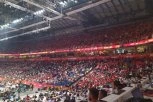 GRMLJAVINA U ARENI: Brutalno navijanje "Delija" i "Gate 7" NOSI Olimpijakos - "Ceo Sever sada se VESELI"! (VIDEO)