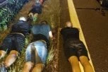 MRŽNJA KAKVU EVROPA NIJE VIDELA: Huligani Torcide i Bed Blu Bojsa pokušavali da u Splitu JEDNI DRUGE UBIJU, a onda su krenuli na policajce