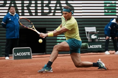 KAO BRZI VOZ: Nadal RAZBIO rivala na startu Rolan Garosa!