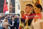 Katarina i Gobelja ispred Hrama Svetog Save: Fudbaler ne skida osmeh sa lica, Kaća pazi na haljinu, a Andreana BOGATO KITI TRUBAČE (FOTO)