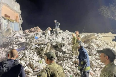 HOTEL U DONJECKU GAĐAN IZ FRANCUSKE HAUBICE! Ukrajinci znaju sve: Mogu da ubiju bilo kog ruskog zvaničnika!