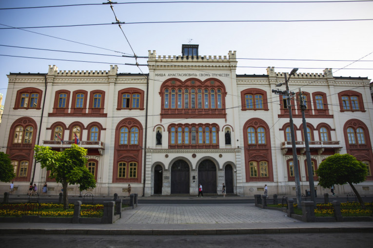 POZIVAMO DEKANE I PROFESORE! Studenti 2.0 pozivaju na OGOVORNOST prema studentima koji žele da se vrate na fakultet!