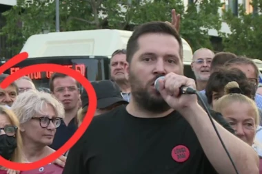 SVE SAMI REPREZENTI: Na protestu u Novom Sadu u prvom redu AIDA ĆOROVIĆ!