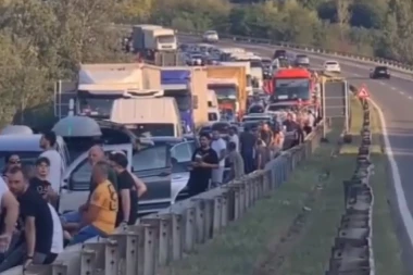 DANAS MOŽETE UPASTI U VELIKU GUŽVU! Povedite računa na OVIM deonicama, najavljen je izmenjen režim saobraćaja