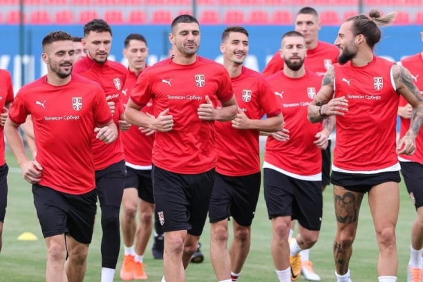 SJAJNA VEST ZA ZVEZDU: Ogromno pojačanje SE VRAĆA!