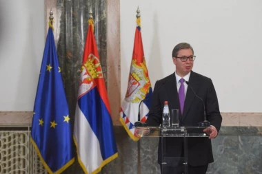 VUČIĆ DANAS SA ŽELJKOM CVIJANOVIĆ I MILORADOM DODIKOM: Nakon sastanka važno obraćanje