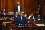 VUČIĆ MOŽE DA SEDI CEO DAN U SKUPŠTINI, A VI POSLANICI NI SAT: Za to vas narod debelo plaća, a to vam je JEDINI posao