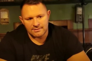 UHAPŠEN MMA BORAC DENIS STOJNIĆ: Tereti se za navođenje na PROSTITUCIJU i trgovinu uticajem