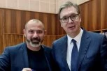 VUČIĆ JE BROJ 1! Stanković posetio predsednika Srbije i uručio mu LEP POKLON! (FOTO)