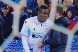 OPET TAJ MARIO BALOTELI: Uhvatio se za MEĐUNOŽJE, pa oštro udario po Savezu Švajcarske: Ne znam u kakvoj ste vi MAFIJI!